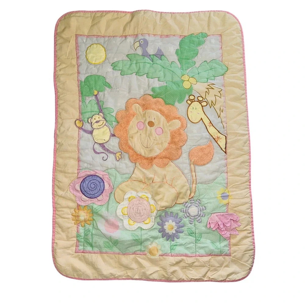 WB11 Vtg Child of‎ Mine by Carter's Jungle Animal Baby Crib Quilt Lion Giraffe